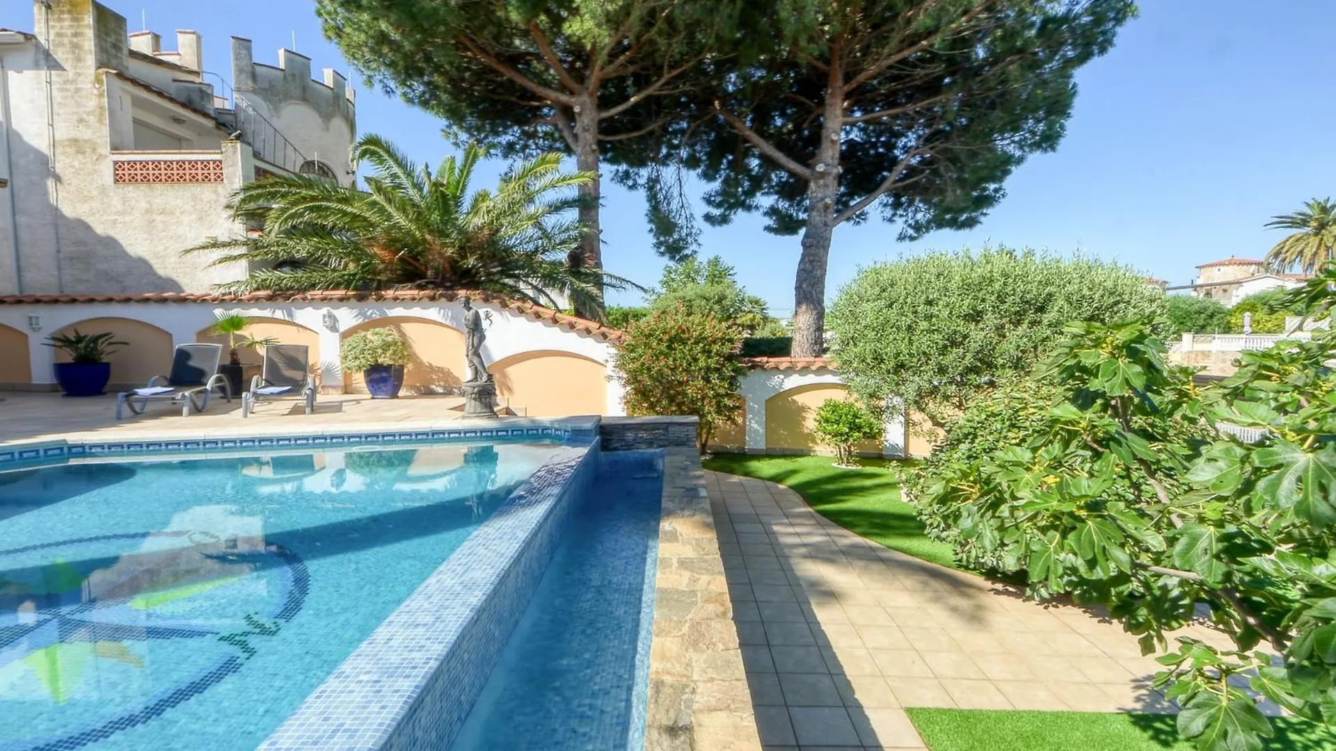 Holiday Home Llobregat 41B By Interhome 艾姆布里亚布拉瓦